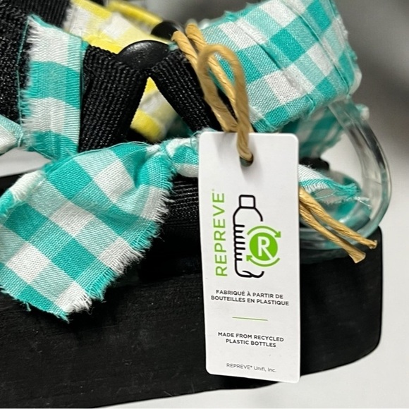 🌻NEW ARIZONA LOVE Trekky Yellow Mint Sandals Size 37 $188 Retail - Picture 9 of 9